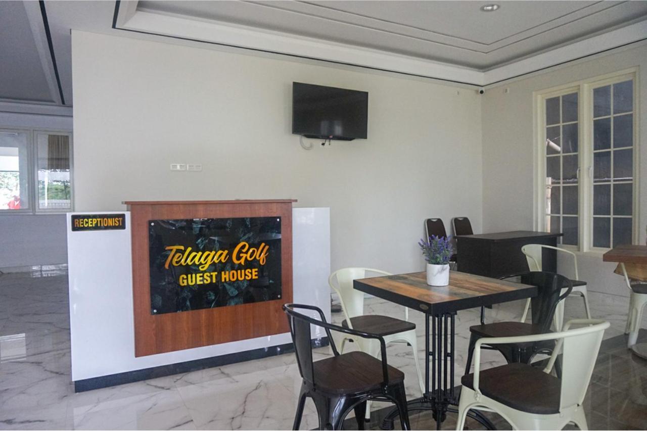 Reddoorz Near Araya Family Club House Hotel Malang Luaran gambar
